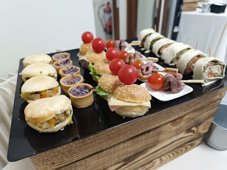 Cocktail professionnel dressé par L’Atelier de Nicolas